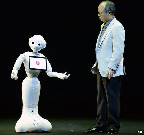 日本软银试售机器人“Pepper”一分钟300台被抢
