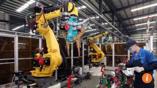 2014年以来机器人抢夺富士康昆山工厂逾半数岗位