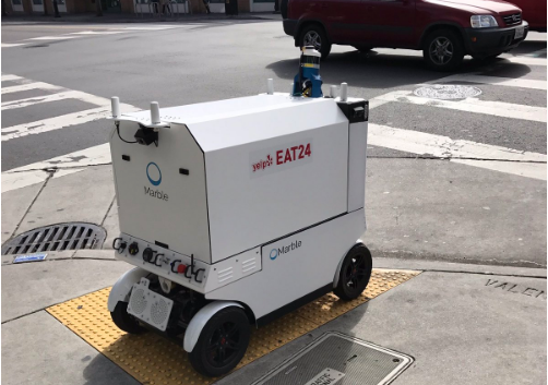 最新款送餐机器人亮相旧金山