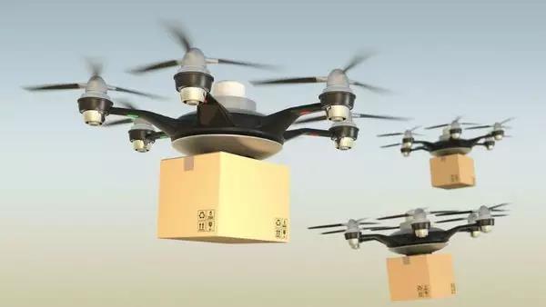 未来空中的无人机比飞机多 或可在半空中交接货物