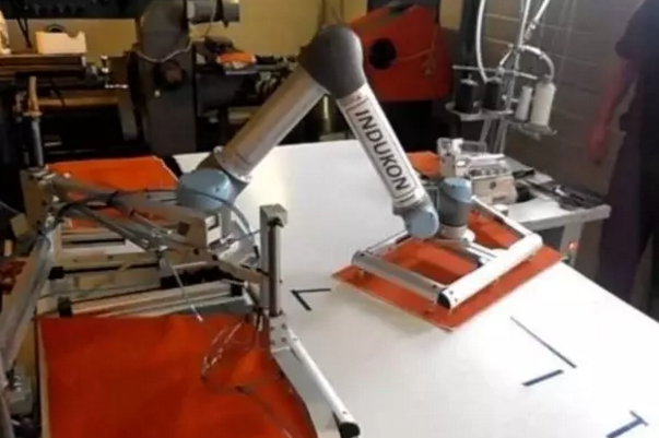 缝纫机器人效率是人工的17倍