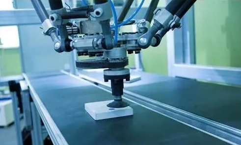 PCB线路板厂应用机器人将成趋势