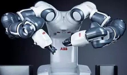ABB机器人很强，但在3C行业有多强？你可以来看看