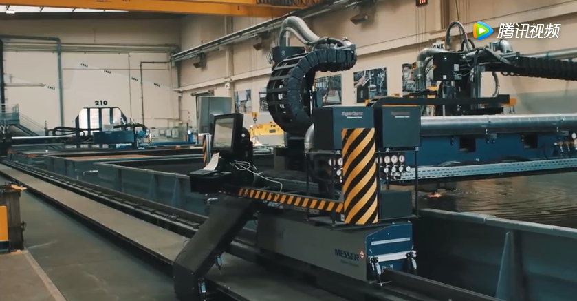 法国利勃海尔工厂 自动化制程线上参观