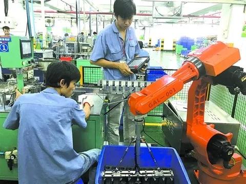 格兰仕：拆开日本机器人 再自主研发