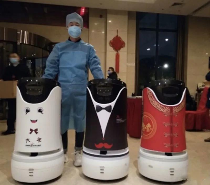 酒店机器人抗疫战下迎机遇，机器人配送展现更多可能！