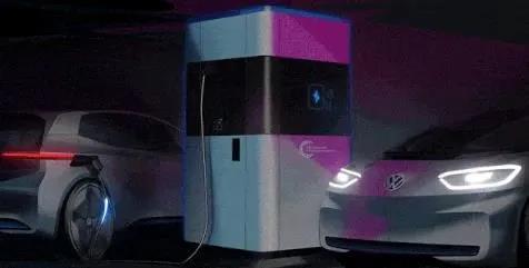 ​AGV+机械手 汽车自动充电移动机器人新应用