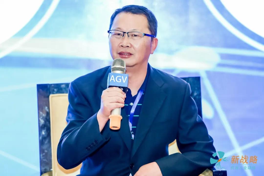 联盟首席专家、标委会主任杨文华：国产AGV“从有到优”的关键一步